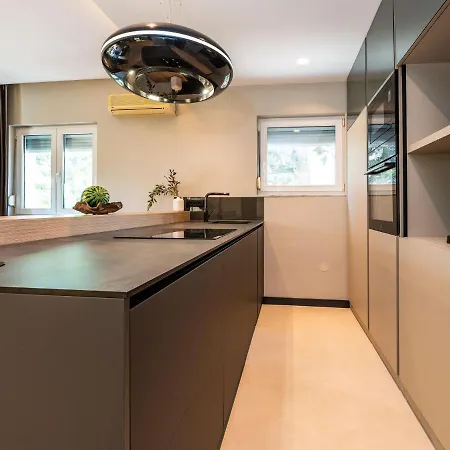 Exquisite With Private Pool In Zara