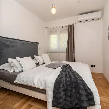 Exquisite With Private Pool In Villa *